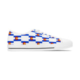 Checkered Colorado Flag Women's Low Top Sneakers (White Background)